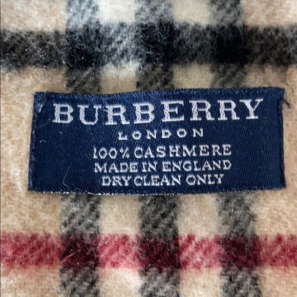 COPY - Cashmere Burberry Scarf - Picture 2 of 3